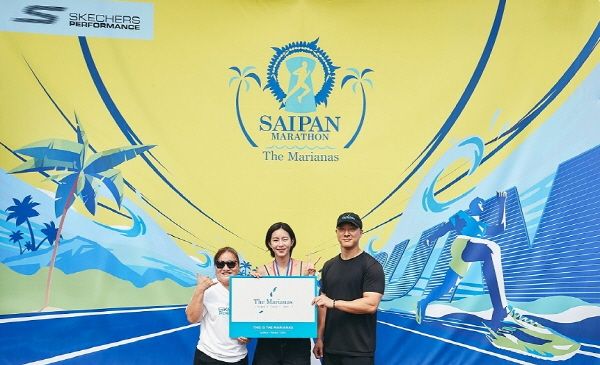 왼쪽부터 주디 토레스 마리아나관광청 부청장, '유이' 마리아나관광청 스포츠 홍보대사, 토마스 김 마리아나관광청 마케팅 매니저 [사진=마리아나관광청 한국사무소]