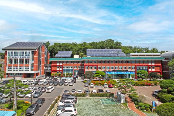 사진=산청군청 전경