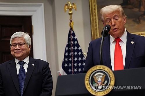 TSMC 대미 투자 발표하는 트럼프 미국 대통령/연합뉴스