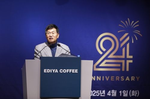 문창기 이디야커피 회장/연합뉴스