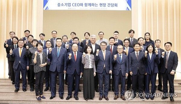 김성태 기업은행장, 중소기업 현장 간담회 진행/연합뉴스