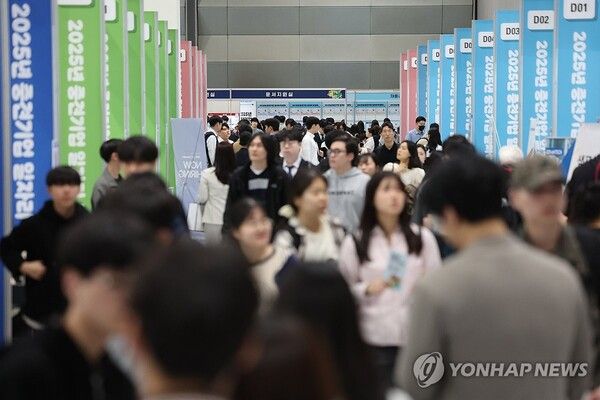 중견기업 일자리 박람회/연합뉴스
