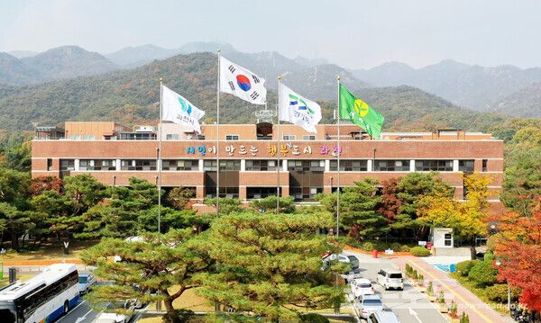 과천시청 전경/사진=과천시