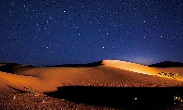 오르도스, 인컨타라 사막의 밤 풍경 [사진=모두투어]
