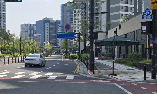 최근 교통 문제가 심화하고 있는 경기도 고양 덕은지구 일대 사진&nbsp;