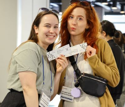 지난 4월 국내거주 외국인 대상으로 진행한 서울 예술관광 팸투어에서 국립현대미술관 서울관 전시 관람을 위해 입장을 기다리고 있다. [사진=서울관광재단]