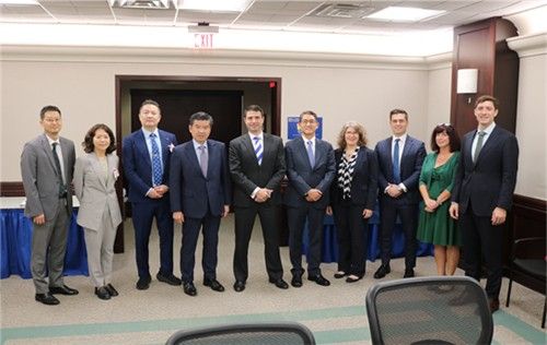 '2025 워싱턴 도어녹'에 참여한 암참 대표단과 관계자/연합뉴스