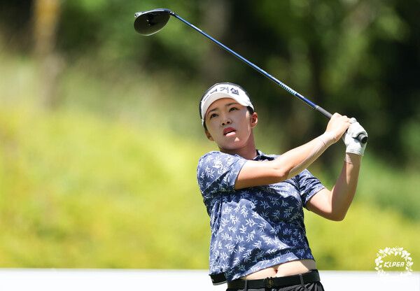 김수지 하이원리조트 여자오픈 2025 3R 2번홀 티샷