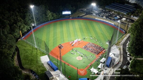 의왕야구장 전경/사진=의왕시