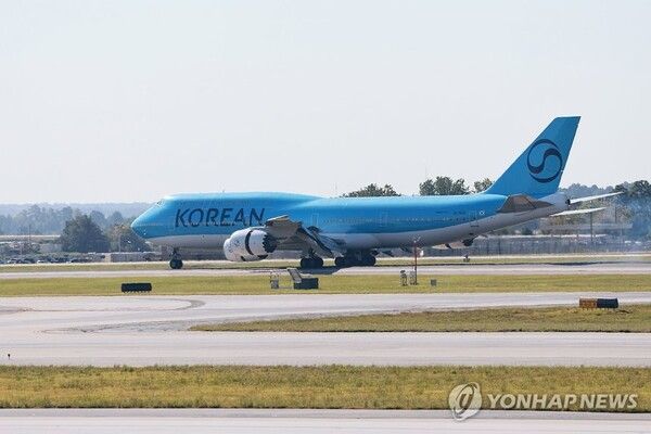 한국인 근로자들을 귀국시킨 대한항공 전세기 [사진=연합뉴스]