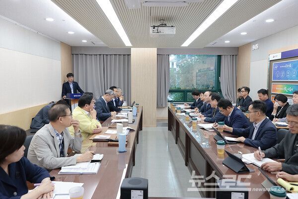 중대재해 예방 안전점검 회의 현장/사진=시흥시