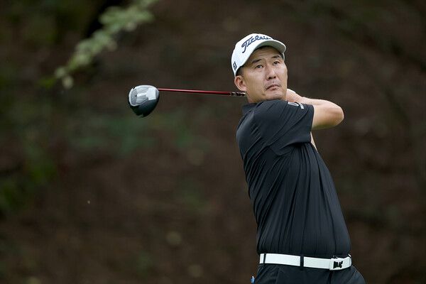 이경희 9번홀 드라이버 티샷 (사진제공 KPGA)