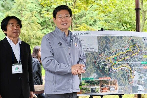 20일 자은근린공원에서 이상일 시장이 발언하고 있다./사진=용인시