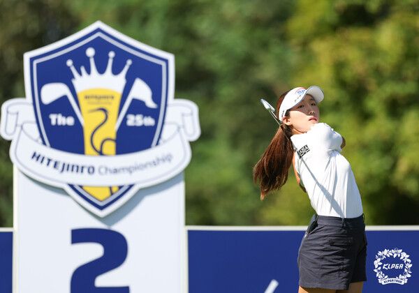 이동은 제25회 하이트진로 챔피언십 3R 2번홀 티샷 (사진제공 KLPGA)