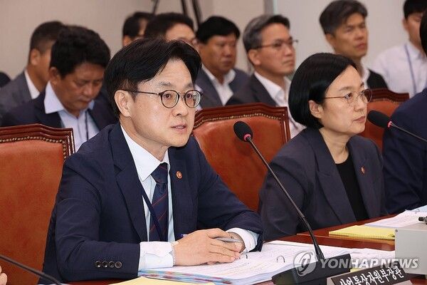 김정관 산업통상자원부 장관/연합뉴스