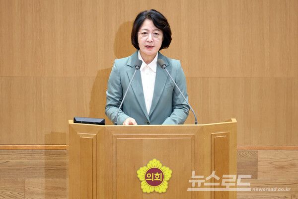추미애 지사가 경기도의회 제394회 제1차 본회의에서 발언하고 있다./사진=경기도&nbsp;