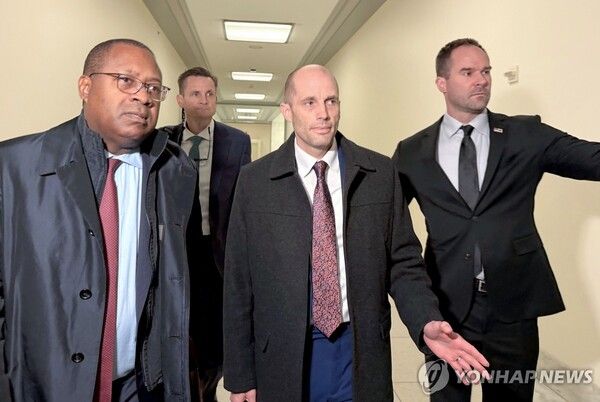 하원 법사위 증언 출석하는 로저스 쿠팡 한국법인 임시대표