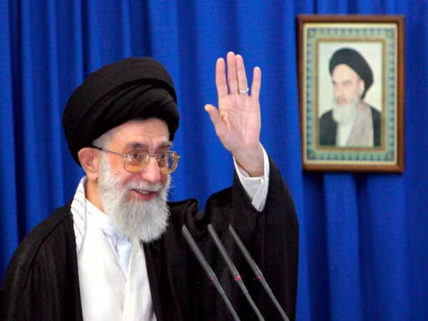 아야톨라 하메네이는 이란 최고지도자로 이번 미국의 공습으로 사망했다. [사진=EPA/연합뉴스]