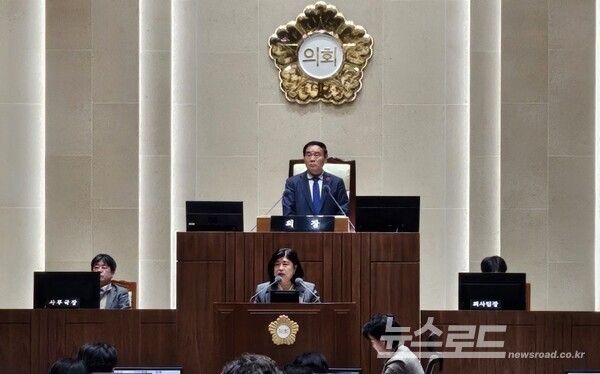 조미옥 의원이 5분 발언을 하고 있다./사진=뉴스로드 김영식 기자&nbsp;