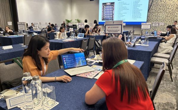 '26 코리아 마이스 로드쇼(싱가포르) 고양 B2B 상담 부스 [사진=고양박람회재단]