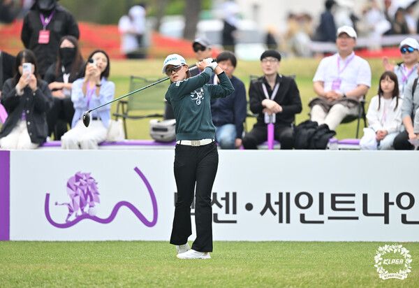 최은우 넥센세인트나인 Masters 2026 3R 1번홀 티샷 (사진 KLPGA)