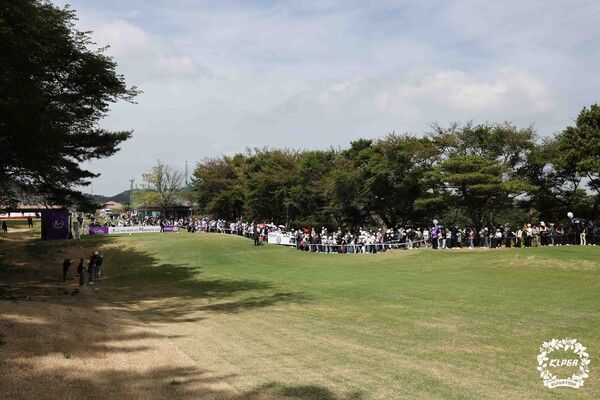 갤러리 넥센세인트나인 Masters 2026 3R 1번홀 (사진 KLPGA)