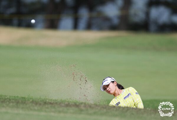 박현경 넥센세인트나인 Masters 2026 3R 1번홀 벙커샷 (사진 KLPGA)