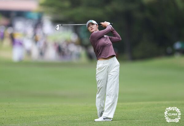 김민별 넥센세인트나인 Masters 2026 3R 1번홀 아이언샷 (사진 KLPGA)