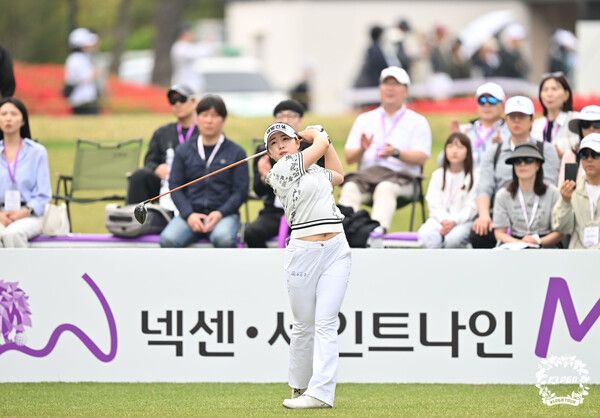 임진영 넥센세인트나인 Masters 2026 3R 1번홀 티샷 (사진 KLPGA)