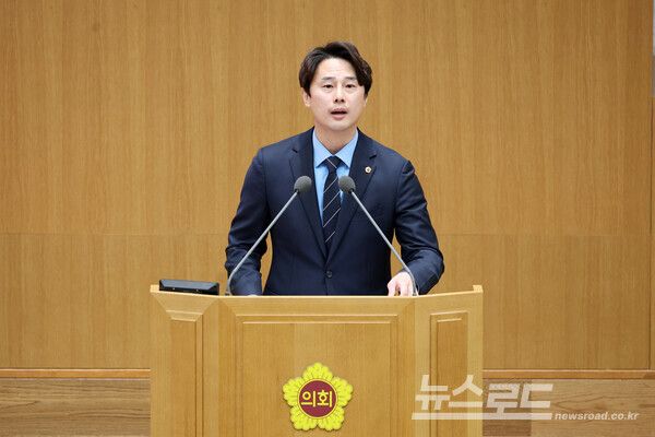 경기도의회 황대호 의원이 5분 자유발언을 하고 있다./사진=경기도의회&nbsp;