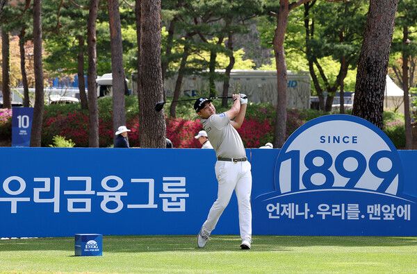 이태훈 1번홀 드라이버 티샷 (사진제공 KPGA)