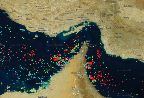 28일 호르무즈해협 [사진=마린트래픽 화면 갈무리/뉴스로드]