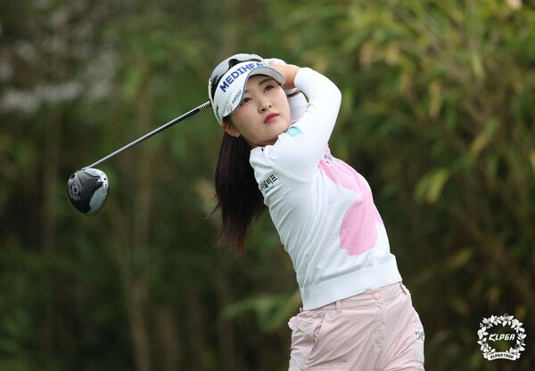 이예원 iM 금융오픈 1R 10번홀 티샷 (사진제공 KLPGA)