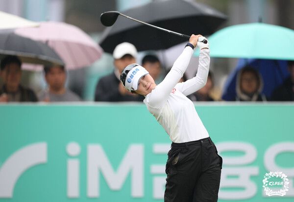 전예성 iM 금융오픈 1R 1번홀 티샷 (사진제공 KLPGA)