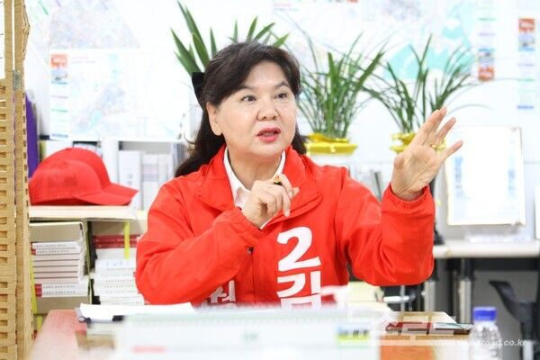 수원시의회에 8년간 공백을 깨고 도전하는 김은수 예비후보/사진=뉴스로드 김영식 기자