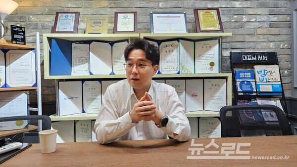 최원용 의원이 정책에 대한 생각을 말하고 있다./사진=뉴스로드 김영식 기자