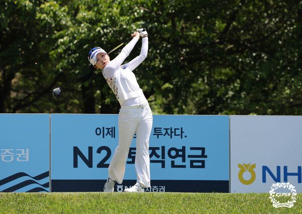 이예원 NH투자증권 LADIES CHAMPIONSHIP 2R 4번홀 티샷 (사진제공 KLPGA)