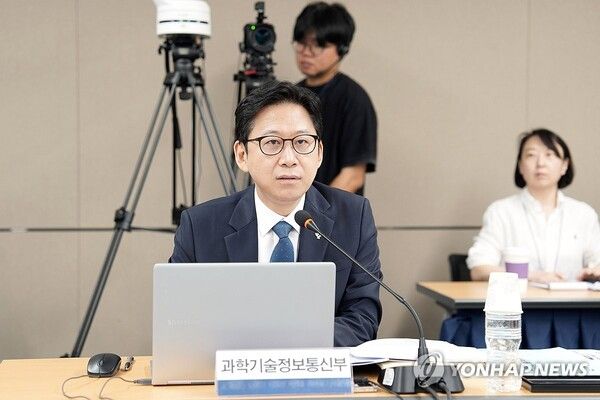 국가과학기술자문회의 제7회 심의회의 발언/연합뉴스