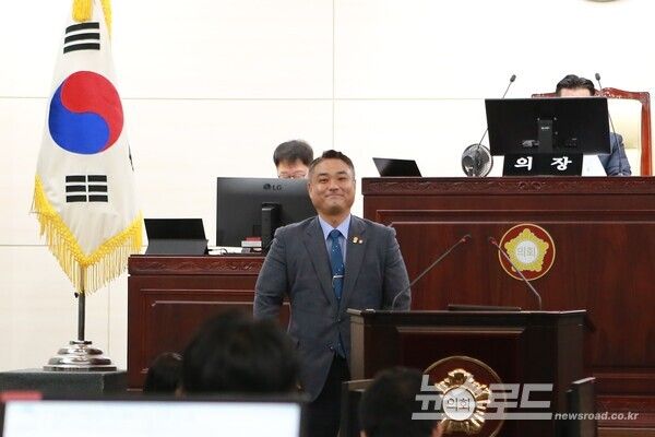 도시건설위원장 김상균 의원이 당선 소감을 말하고 있다./사진=뉴스로드 김영식 기자