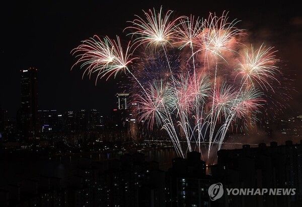 2025 한화 서울세계불꽃축제/연합뉴스