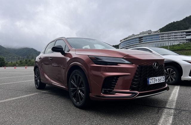 사진 : 렉서스 RX