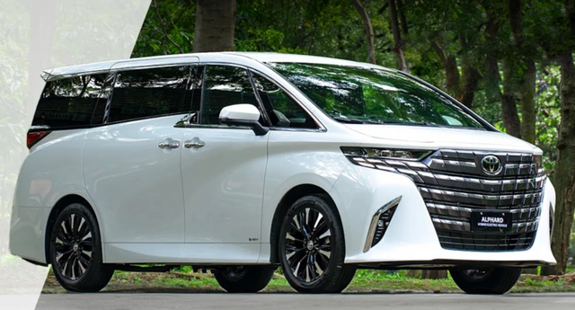 토요타 2024 알파드 하이브리드