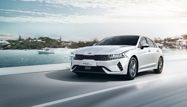 사진 : 기아 구형 K5 하이브리드