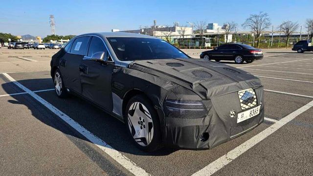 제네시스 'G80 전동화모델 페이스리프트' (구독자 제보)