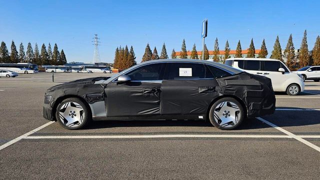 제네시스 'G80 전동화모델 페이스리프트' (구독자 제보)