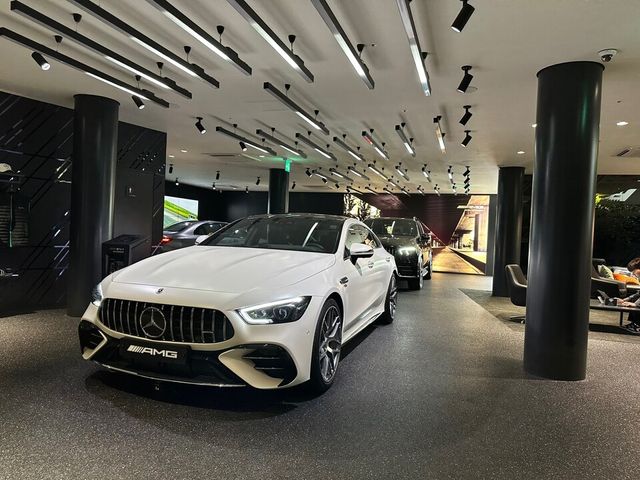 메르세데스-AMG GT 43 4매틱+