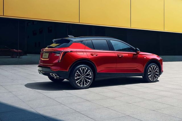 사진 : 캐틸락 GT4 (출처 :&nbsp;https://www.motor1.com/photo/7290170/2024-cadillac-gt4-china/)