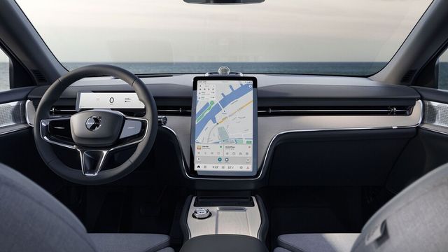 사진 : 볼보 EX90