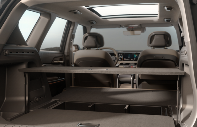 EV5 뒷공간