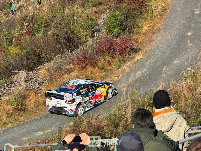 FORD PUMA RALLY1 HYBRID